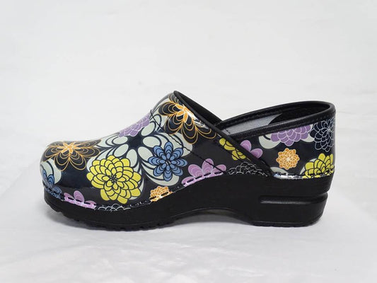 Danish Clogs Sanita   Fiori   Atelier Sanitario