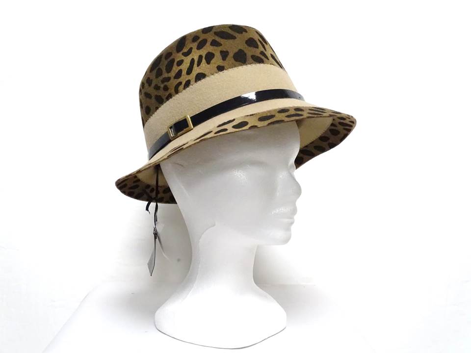 Alessandra Bacci Cappello donna animalier in lana  Atelier Sanitario  Made in Italy